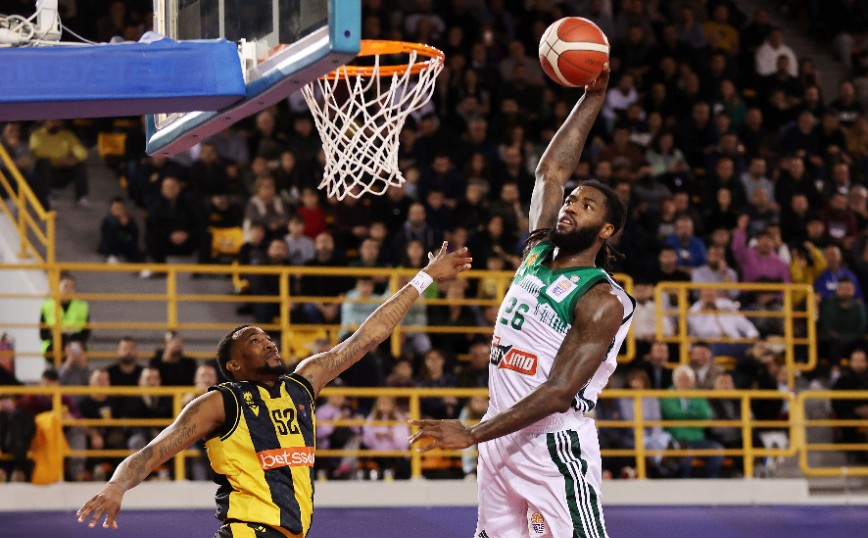Παναθηναϊκός – ΑΕΚ 79-72: Στους «4» του κυπέλλου Ελλάδας οι Πράσινοι