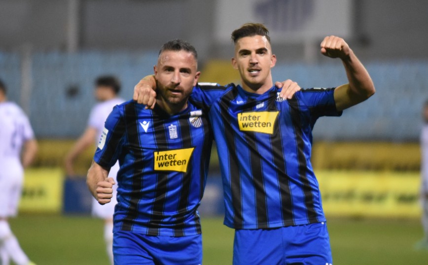 Λαμία – Αστέρας Τρίπολης 2-1: Ανατροπή με Καρλίτος και φουλ για play off