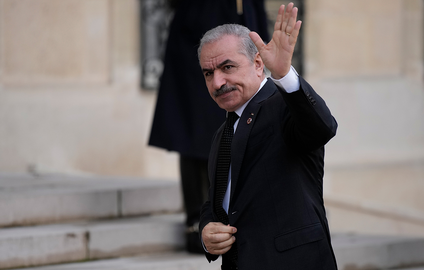 Η κυβέρνηση της Παλαιστινιακής Αρχής υπέβαλε την παραίτησή της στον πρόεδρο Αμπάς – Τι σημαίνει αυτή η κίνηση