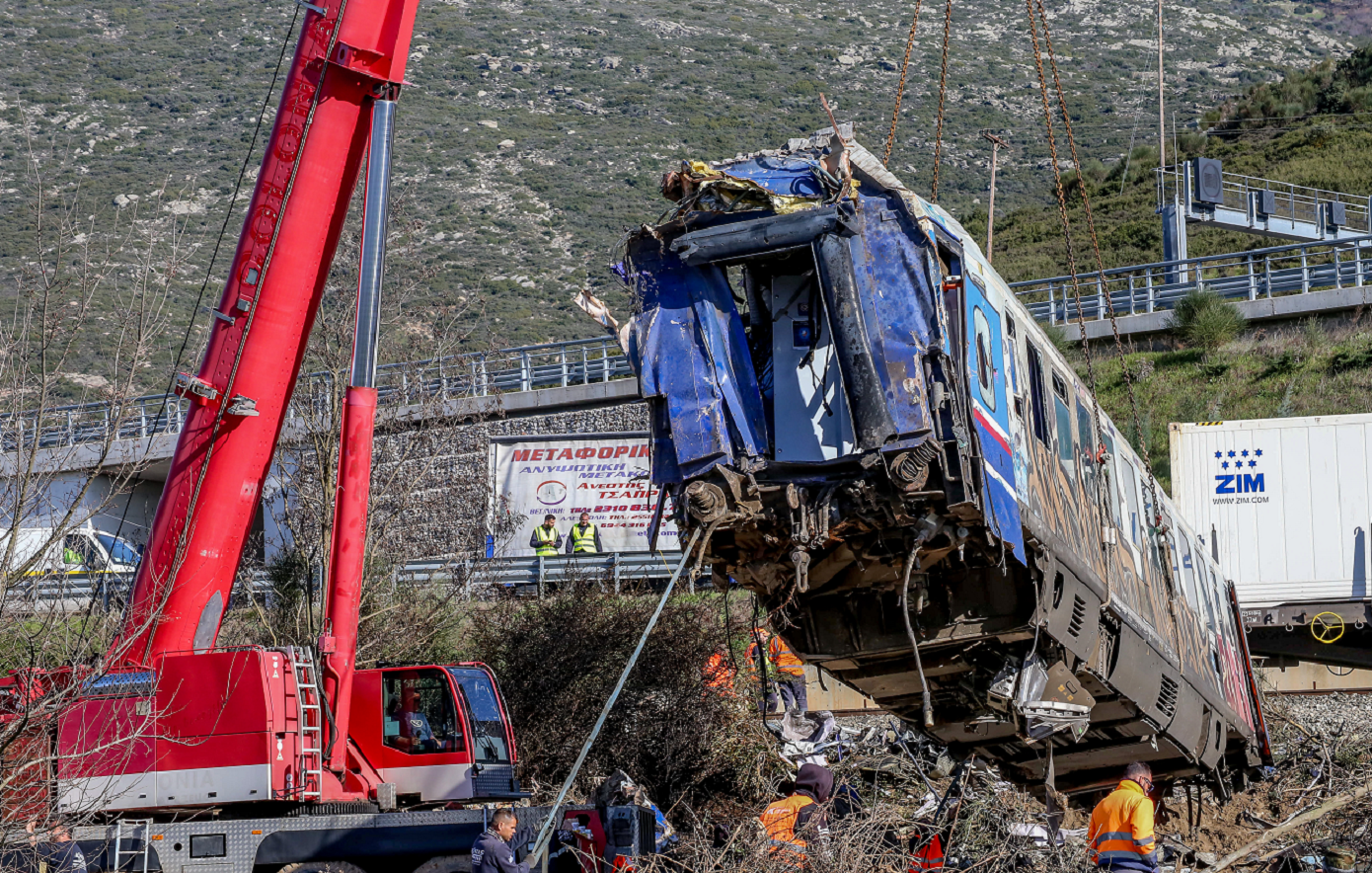 Τραγωδία στα Τέμπη: Έρευνα για τυχόν εύφλεκτο υλικό στο εμπορικό τρένο &#8211; Σε Καναδά και Βρετανία θα σταλούν τα στοιχεία