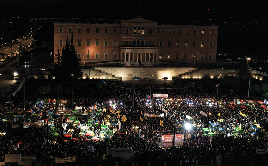 Αποκαταστάθηκε η κυκλοφορία στη λεωφόρο Βασιλίσσης Σοφίας και στην οδό Πανεπιστημίου