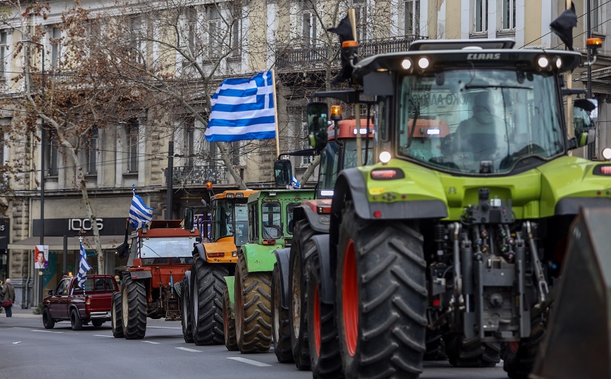 Η ΕΛΑΣ ευχαριστεί τους αγρότες για την απόβαση των τρακτέρ στην Αθήνα &#8211;  Ψύχραιμη στάση και απόλυτη η συνεργασία τους