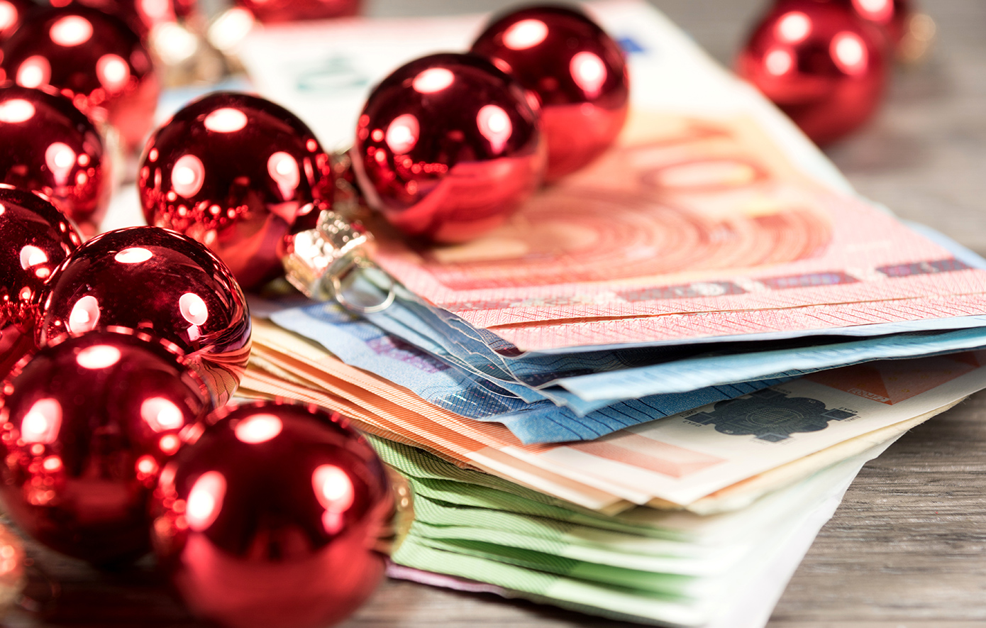 Χριστουγεννιάτικη φορολοταρία: Τυχεροί φορολογούμενοι κερδίζουν από 100.000 ευρώ