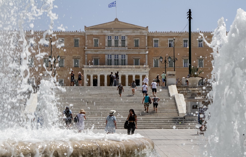 Συστηματική ανοδική τάση παρουσιάζει η θερμοκρασία της Αθήνας &#8211; Το ίδιο και οι καύσωνες