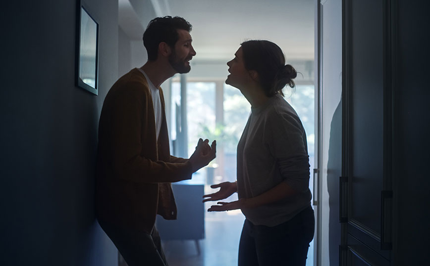 Ζευγάρι μαλώνει Ζευγάρι μαλώνει