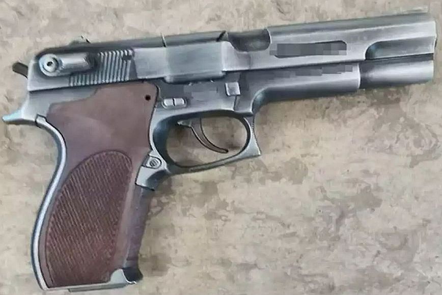 Με πιστόλι ρέπλικα λήστεψαν καταστήματα καφέ στη Θεσσαλονίκη και αποπειράθηκαν να κλέψουν πεζούς &#8211; Τρεις συλλήψεις