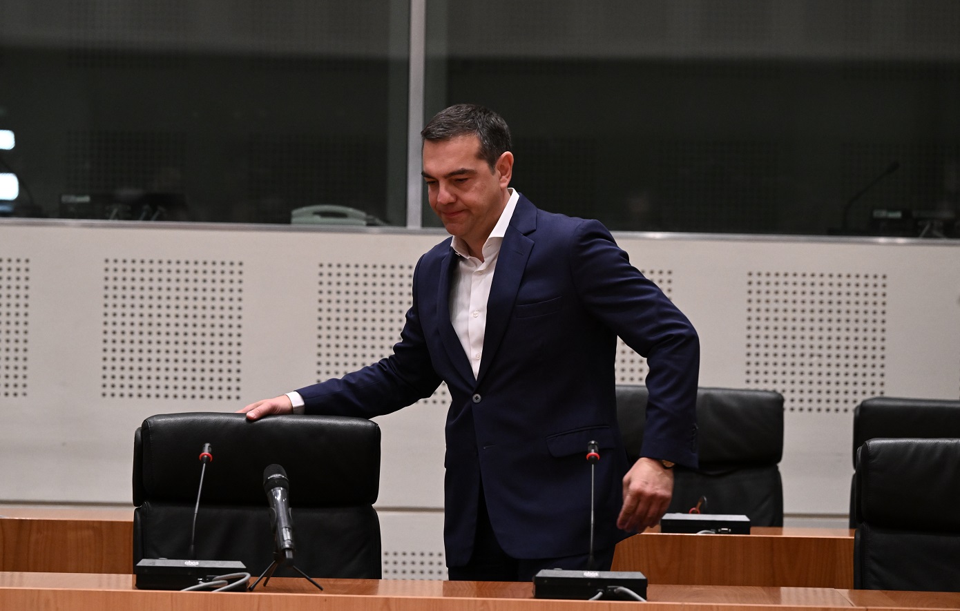 Πυρ ομαδόν κατά του Αλέξη Τσίπρα από πρώην και νυν συντρόφους: «Πικρία και απογοήτευση» &#8211; «Στήριξε Κασσελάκη»