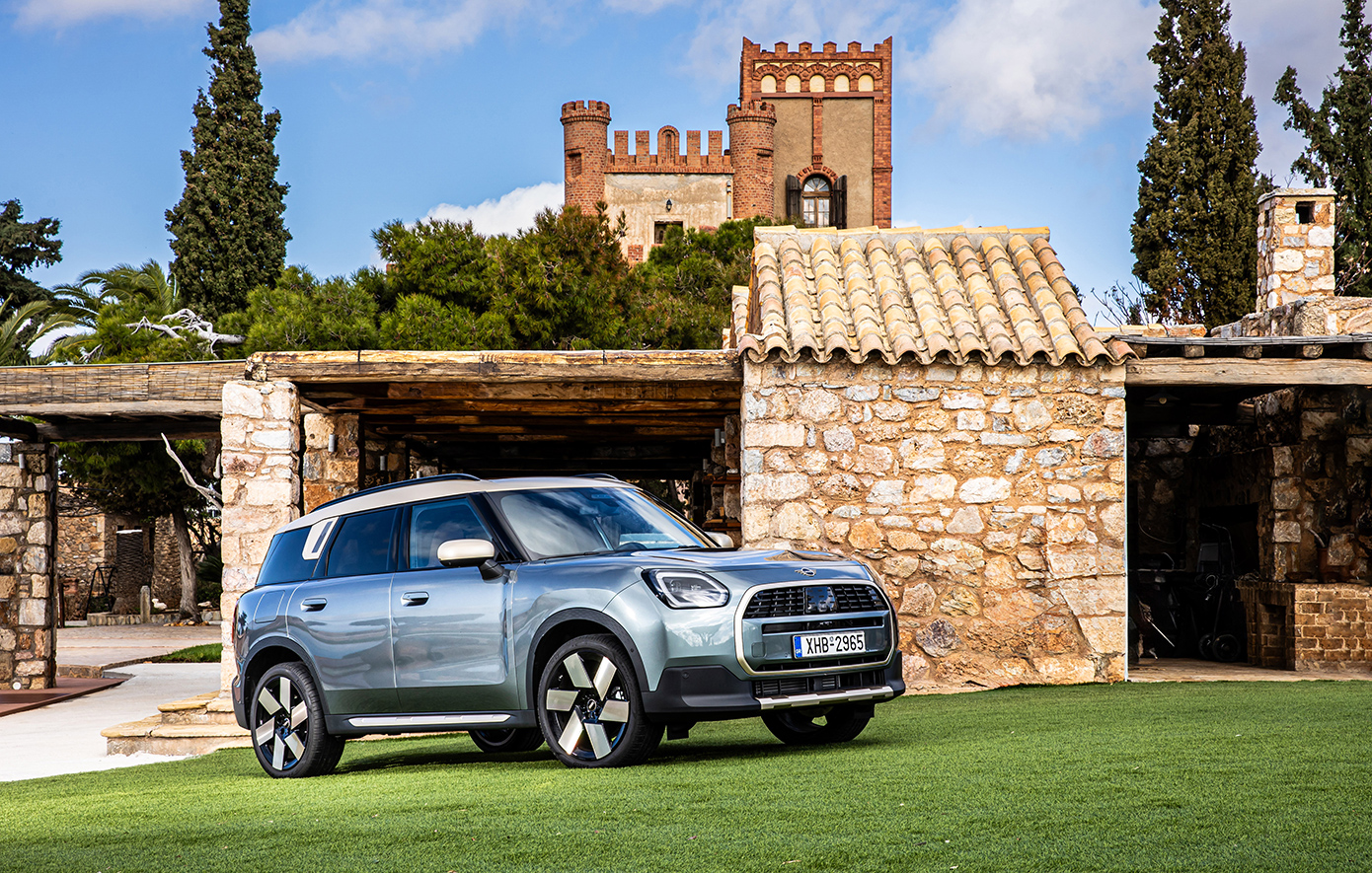 Γνωριμία με το νέο Mini Countryman