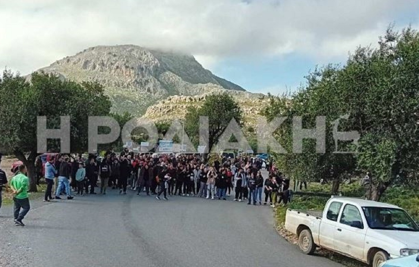 Προσωρινή αναστολή στις κατεδαφίσεις αυθαιρέτων στον Αρχάγγελο της Ρόδου