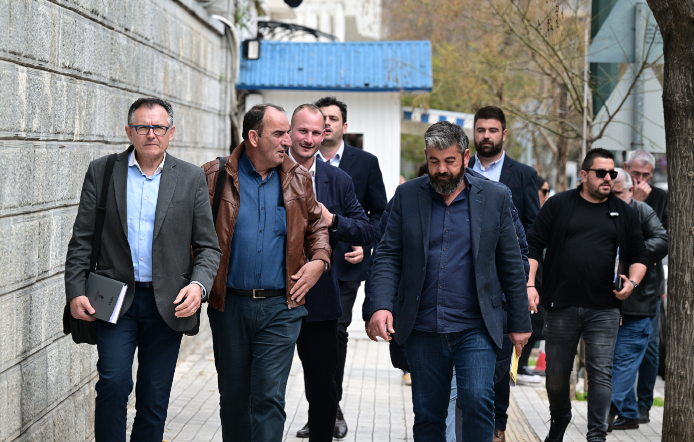Δεν ικανοποιήθηκαν τα αιτήματα μας, λένε οι αγρότες της Θεσσαλίας &#8211; Νέα συνάντηση με Μητσοτάκη την Παρασκευή