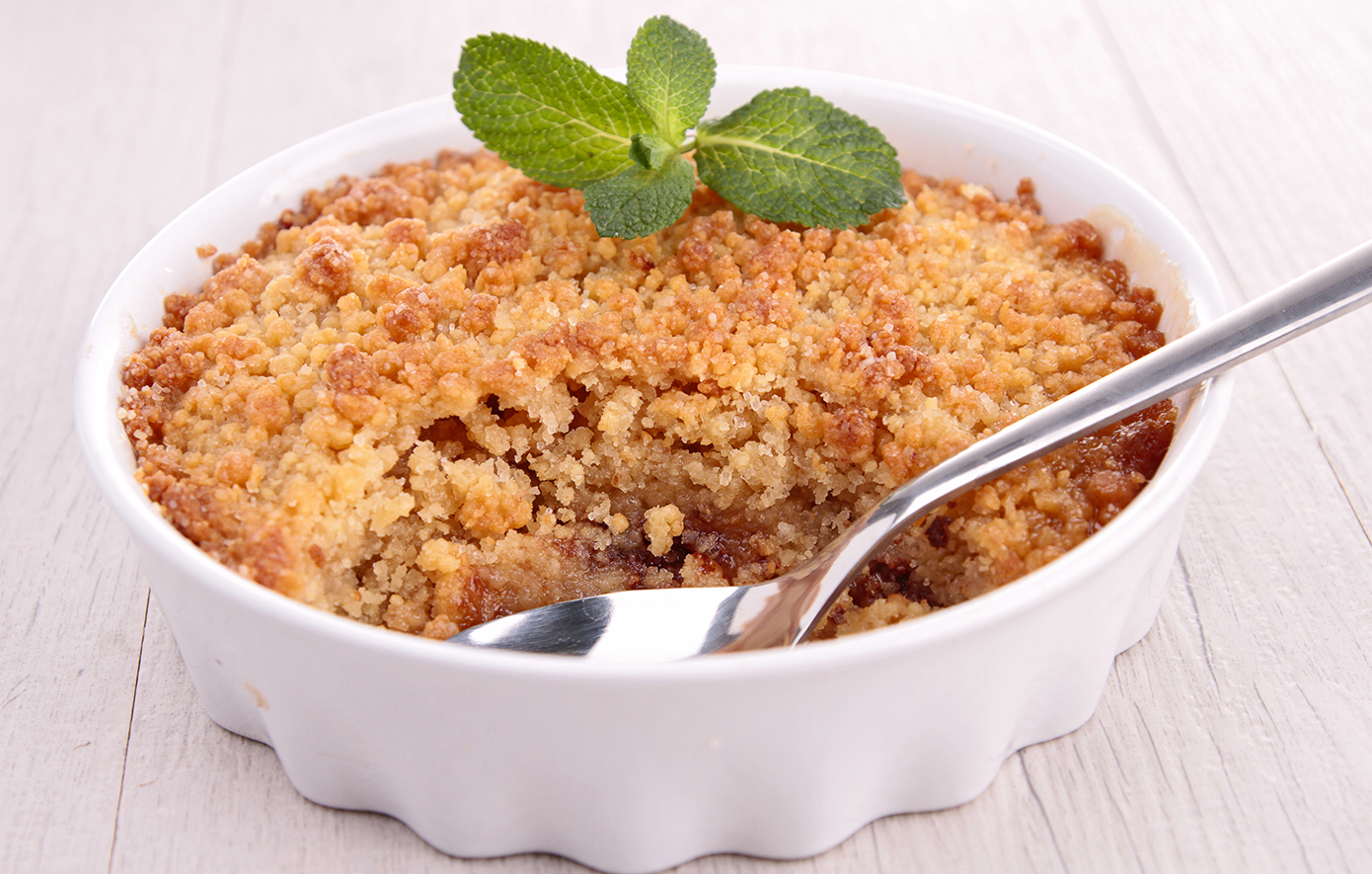 Υγιεινό crumble μήλου με γιαούρτι για ένα τέλειο γλυκό