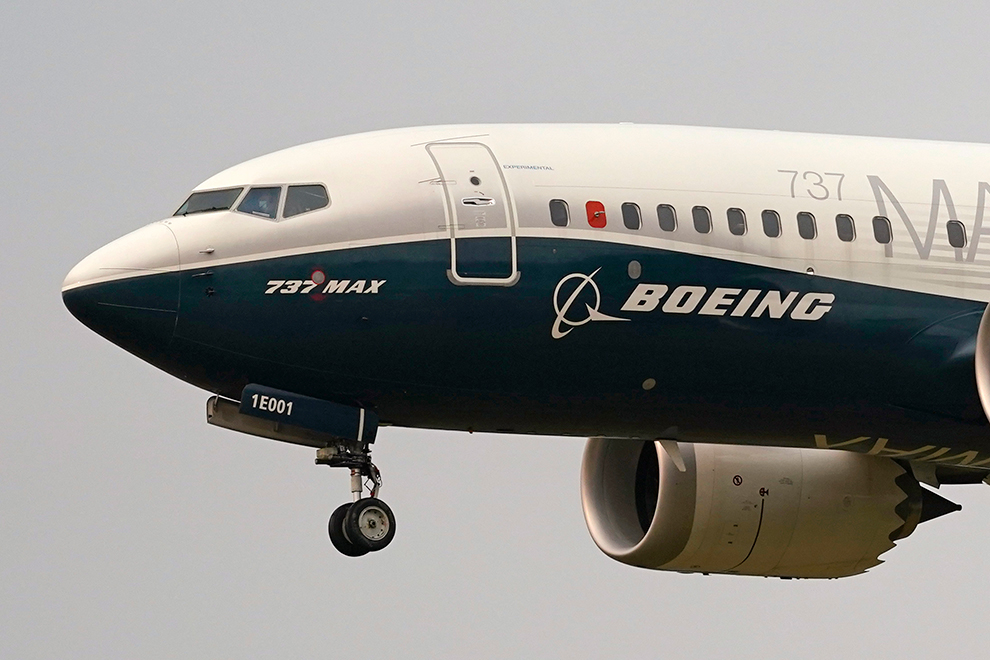 Αναγκαστική προσγείωση Boeing 737 λίγο μετά την απογείωσή του από την Ιαπωνία &#8211; Οι πιλότοι κήρυξαν κατάσταση έκτακτης ανάγκης