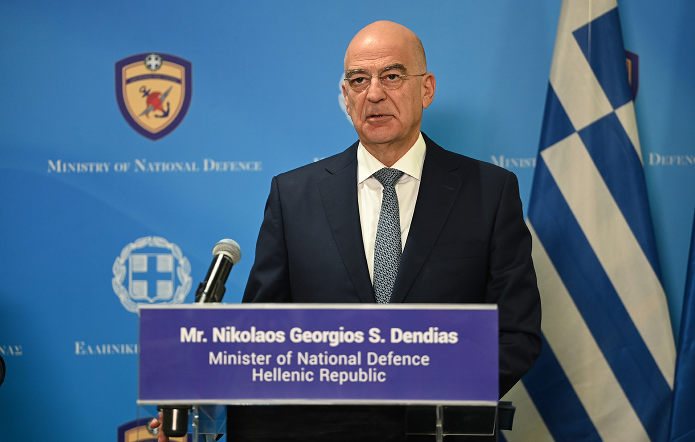 Ο Νίκος Δένδιας ανακοίνωσε πωλητήριο στα Mirage 2000, τα F-16 και τα F-4 – «Πρέπει να αποκτήσουμε αεροσκάφη τέταρτης γενιάς»