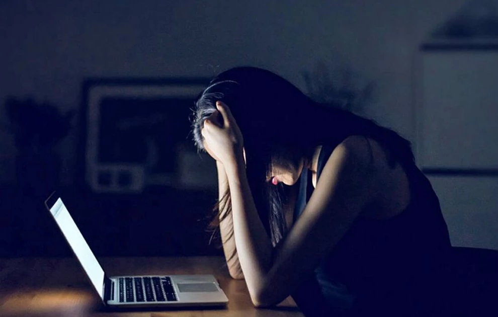 «Μου έλεγε βγάζω λεφτά με τις φωτογραφίες σου» – Νέα υπόθεση revenge porn με θύμα 18χρονο κορίτσι