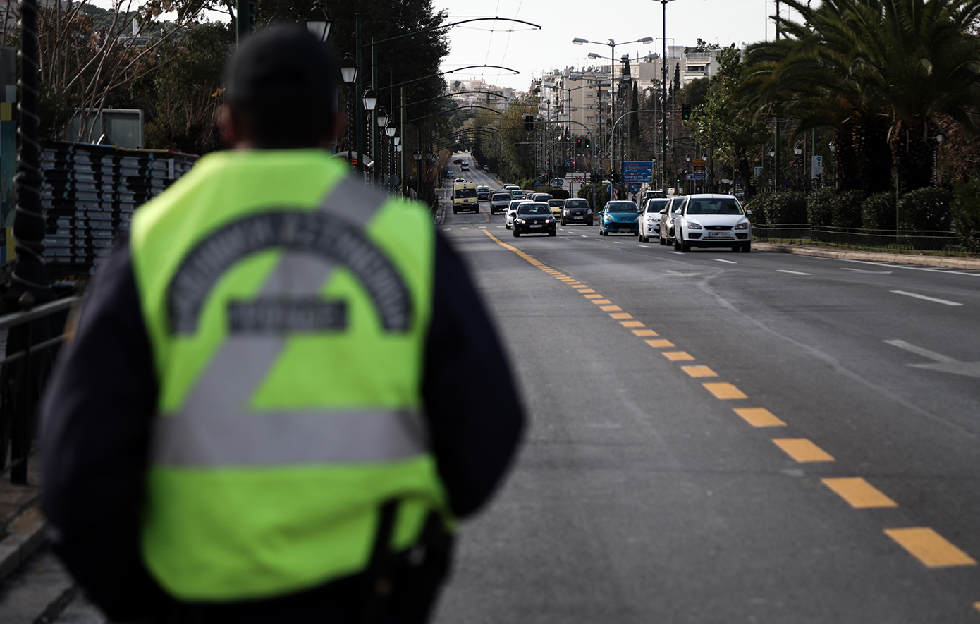 Σε έξαρση οι τροχαίες παραβάσεις &#8211; Σε ένα 24ωρο βεβαιώθηκαν 1.726 στον νομό Αττικής