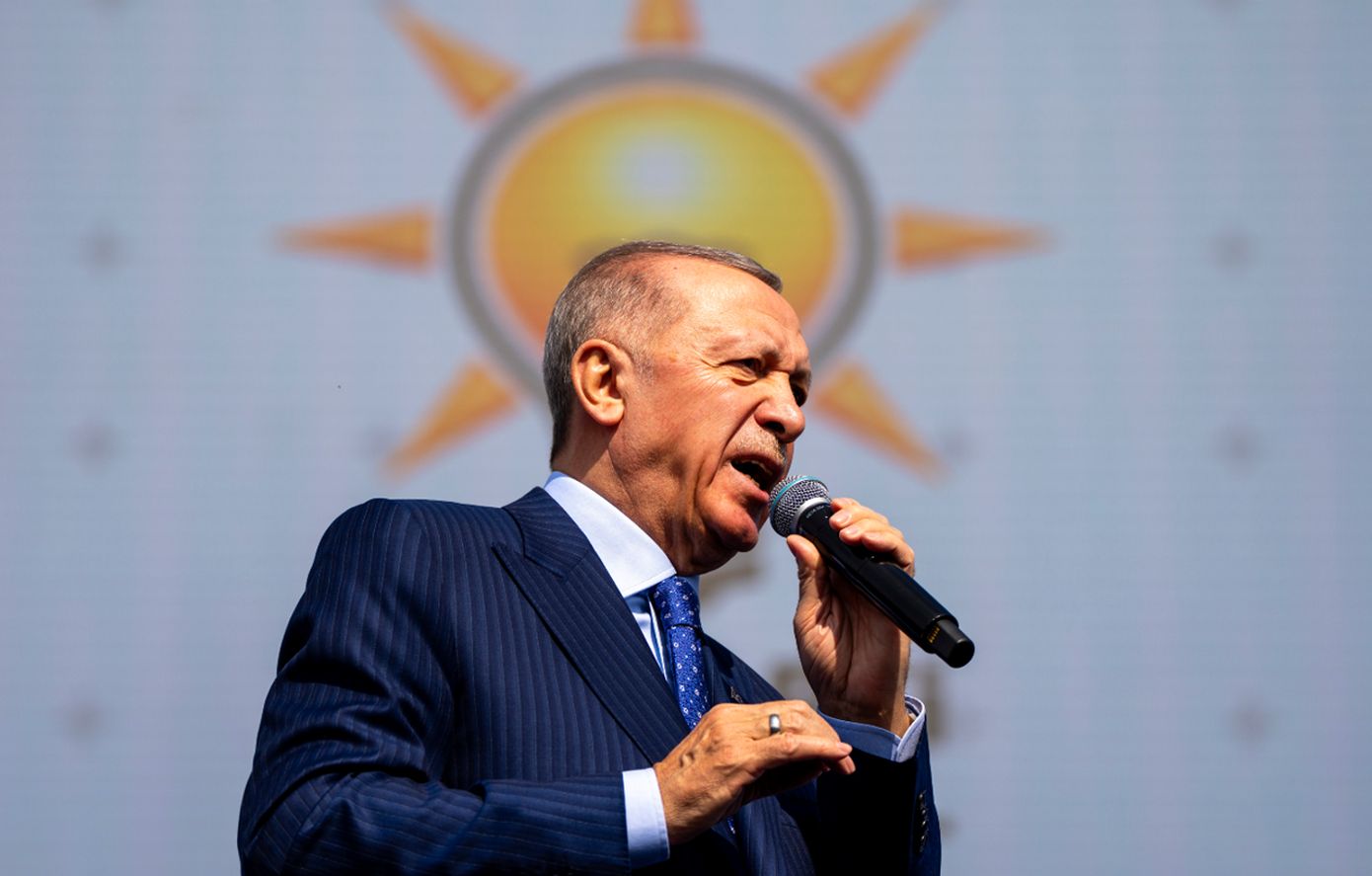 Ερντογάν: Πραγματοποιήσαμε το επί 80 χρόνια όνειρό μας και ξανανοίξαμε την Αγία Σοφία για λατρεία, δόξα στον Αλλάχ