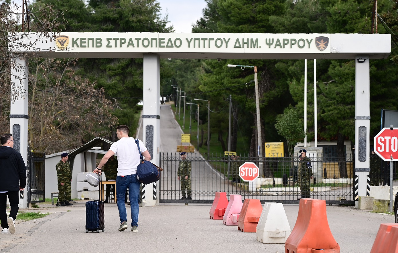 Η πρώτη ανάρτηση Κασσελάκη από τη Θήβα: Έχω αποφασίσει να υπηρετώ την πατρίδα για όλη μου τη ζωή