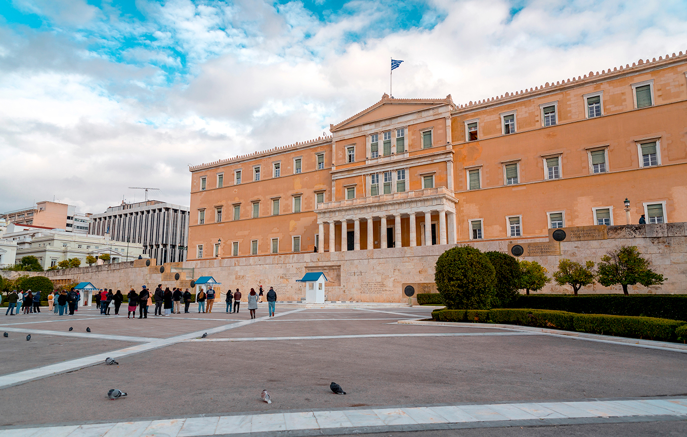 CNN για Ελλάδα: Ο «ασθενής» της Ευρώπης θεραπεύτηκε, είναι πλέον χώρα – πρότυπο για την ΕΕ