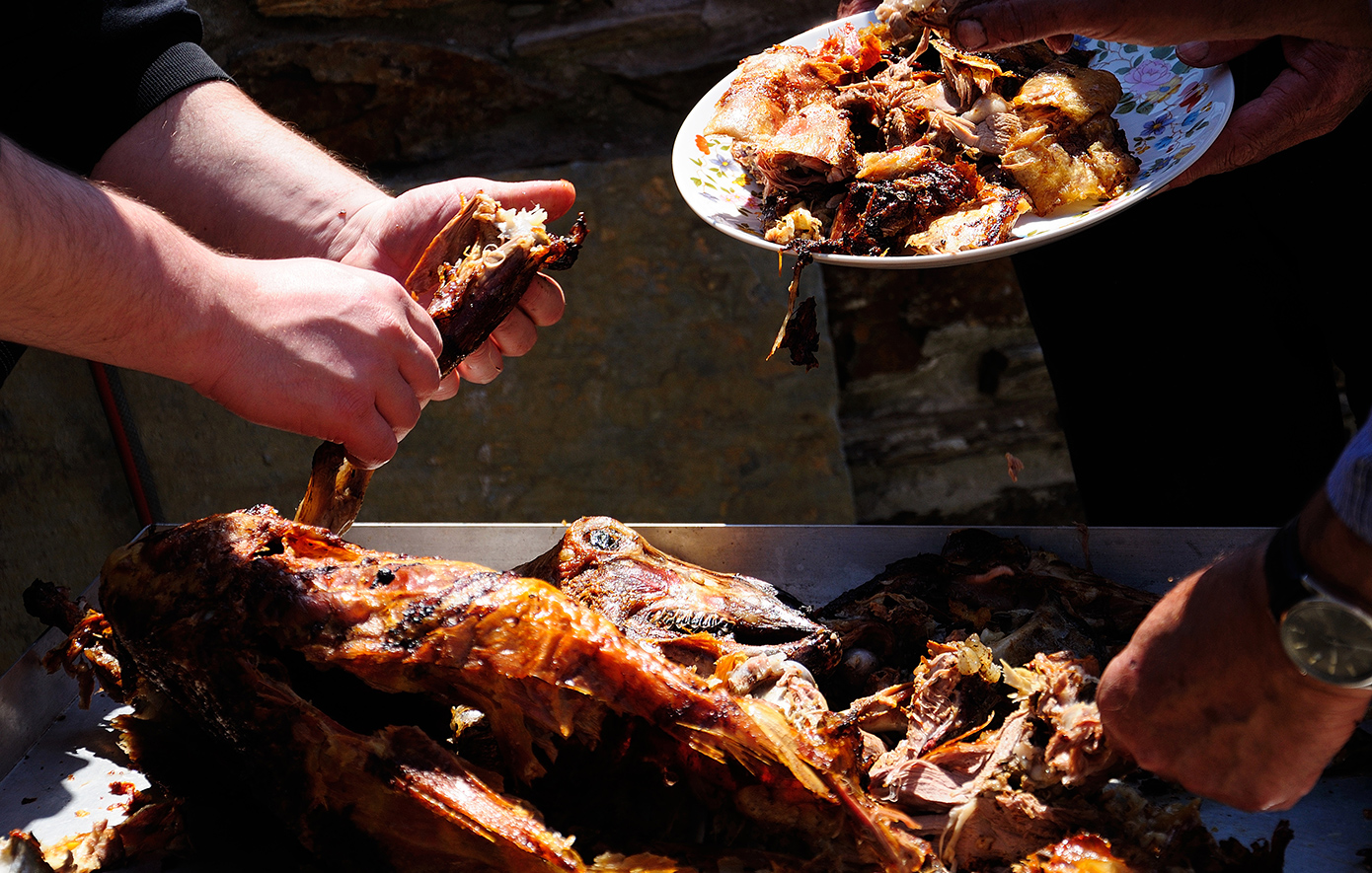 Ακριβότερα έως 9,3% θα κοστίσει φέτος το πασχαλινό τραπέζι