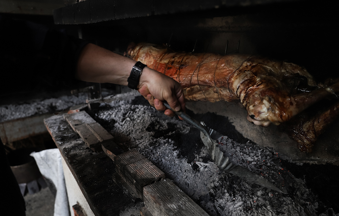 Αρνί, κοκορέτσι και… αναστεναγμοί: Πόσο θα πληρώσουμε φέτος για το Πάσχα