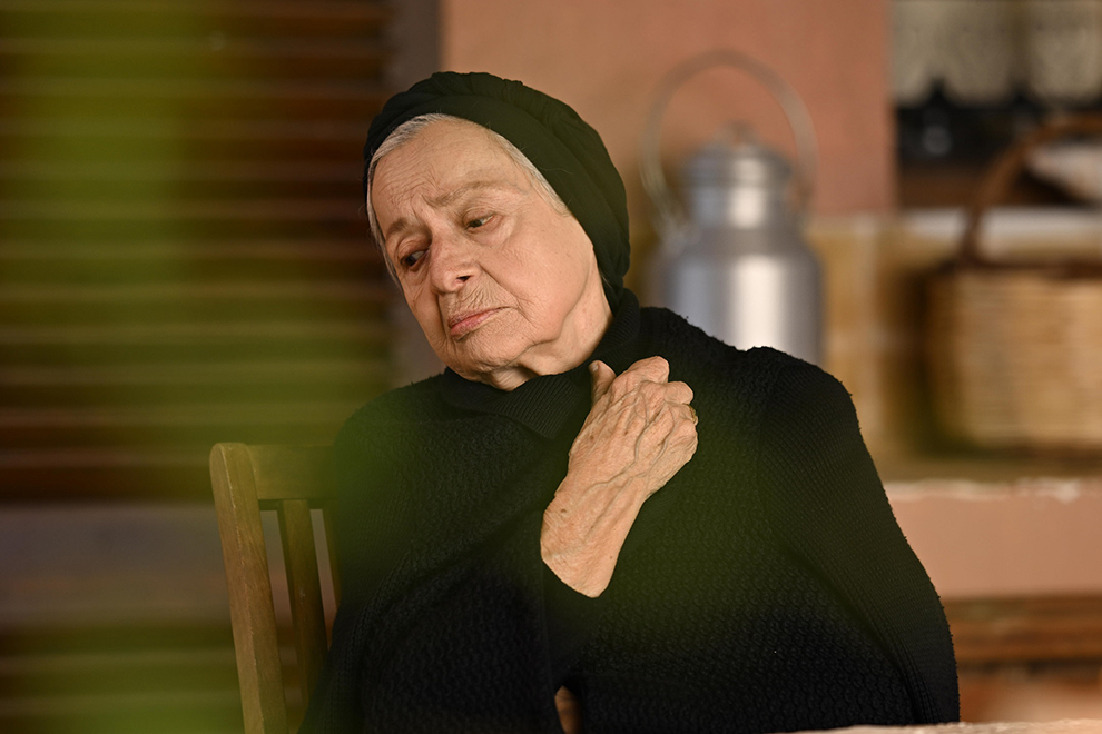 Σασμός - Spoiler Σασμός - Spoiler