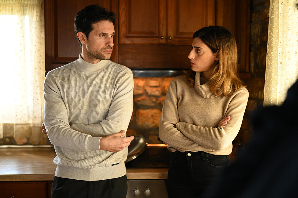 Σασμός - Spoiler Σασμός - Spoiler