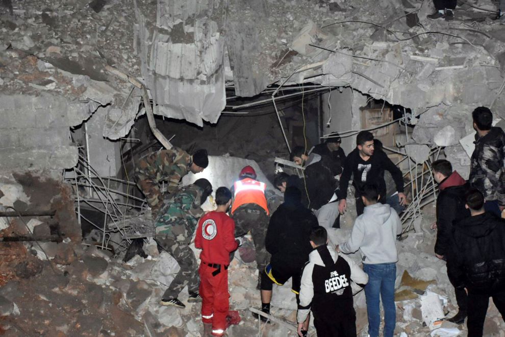Το Ισραήλ επιβεβαιώνει το αεροπορικό πλήγμα κοντά στη Δαμασκό – Νεκρός ο επικεφαλής του δικτύου πληροφοριών της Χεζμπολάχ στη χώρα