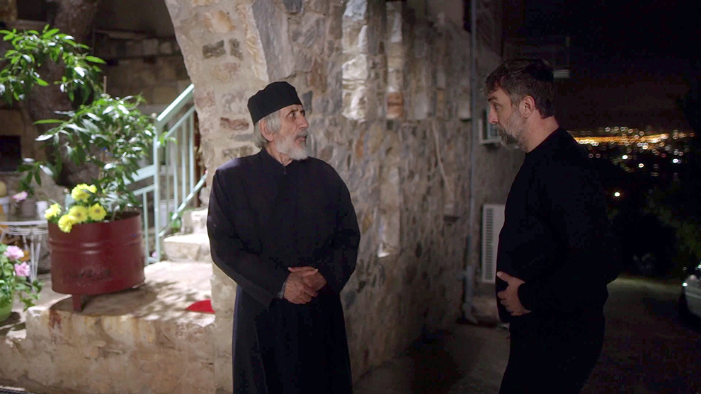 Στα Σύρματα Στα Σύρματα