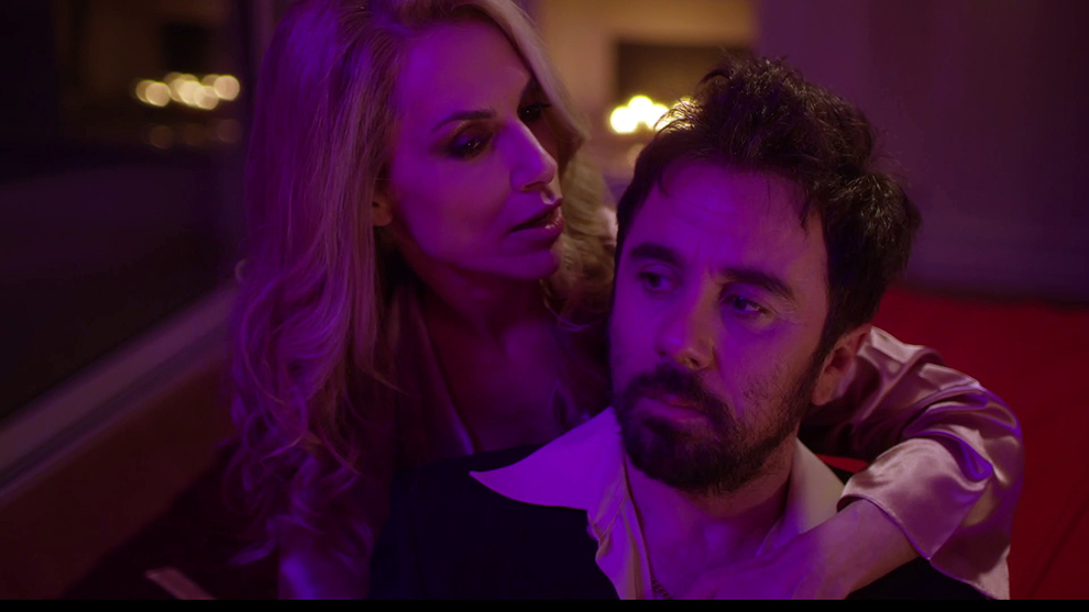 Στα Σύρματα Στα Σύρματα