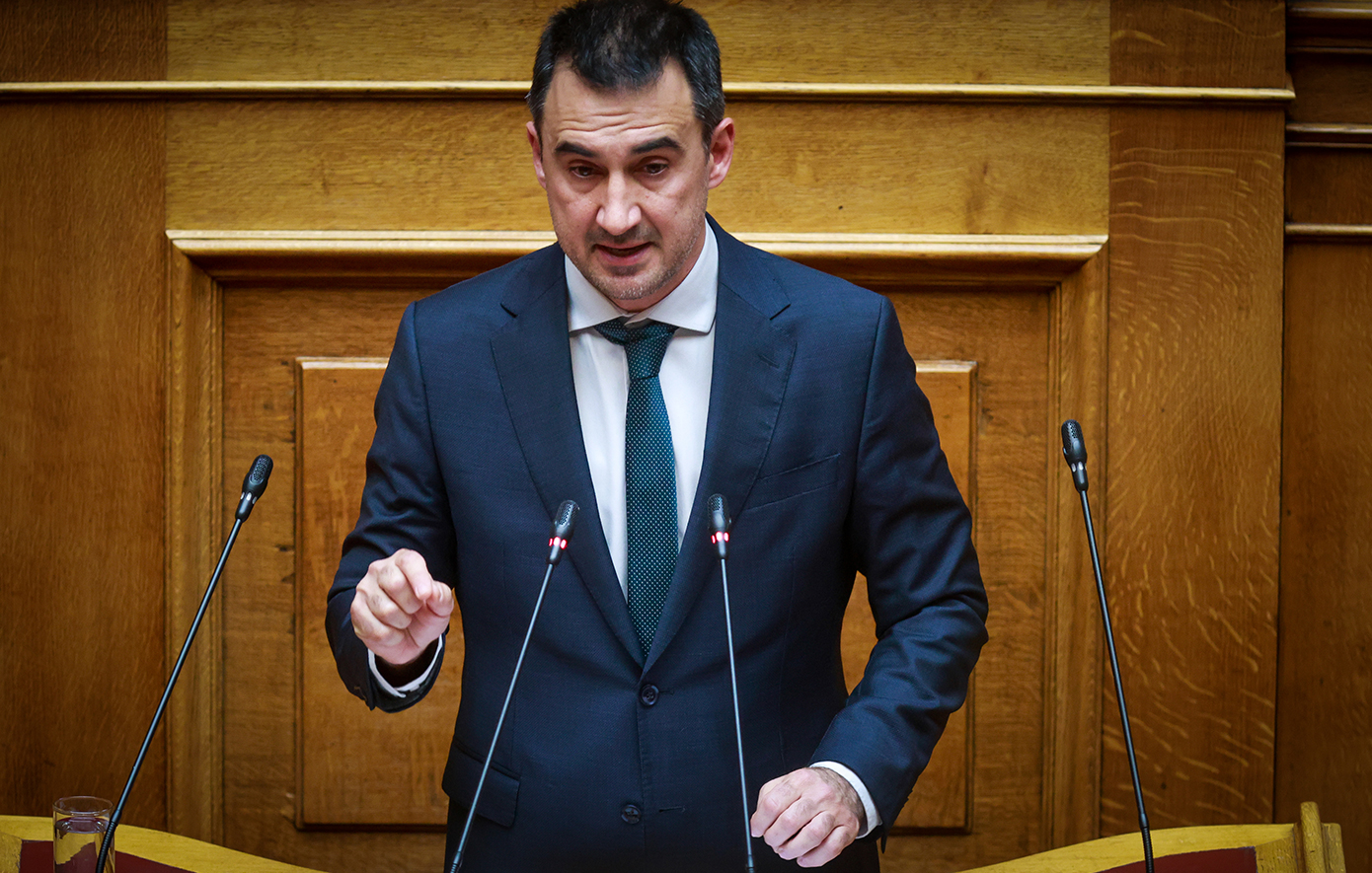 Χαρίτσης: Ντροπιαστική η χθεσινή συνεδρίαση στη Βουλή «για το έγκλημα των Τεμπών»