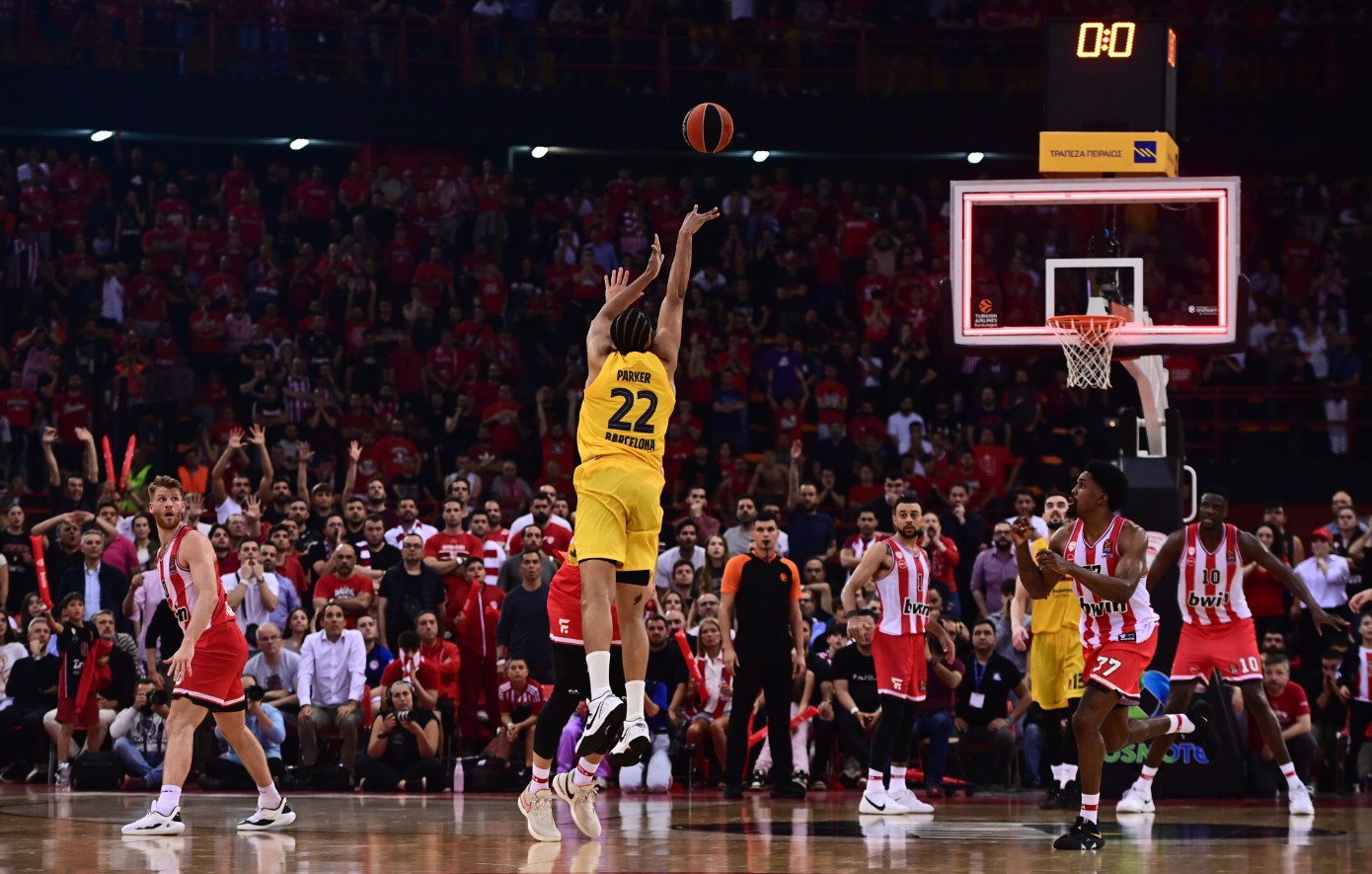 Ολυμπιακός – Μπαρτσελόνα 80-82 (παράταση): Έχασε ματς και πλεονέκτημα έδρας στην τελευταία φάση