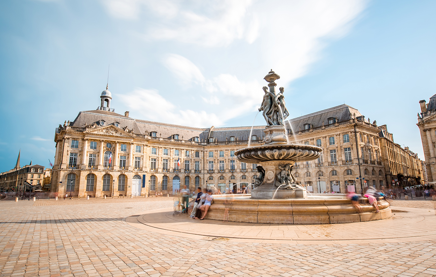 Μπορντώ Μπορντώ