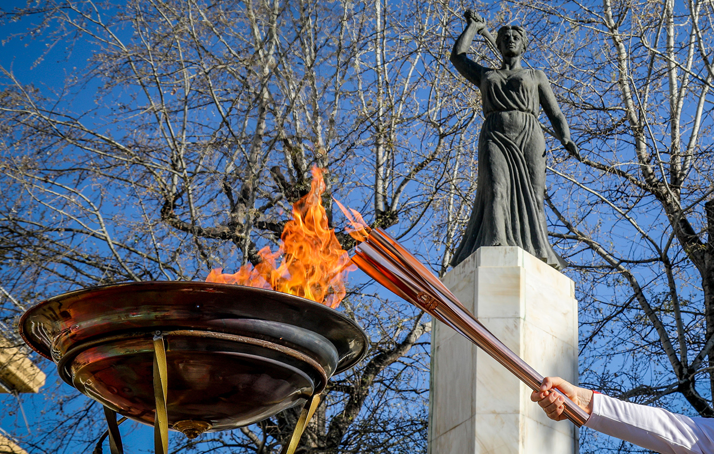 Λαμπαδηδρομία 11 ημερών και 5.202 χλμ. σε όλη την Ελλάδα με 600 λαμπαδηδρόμους