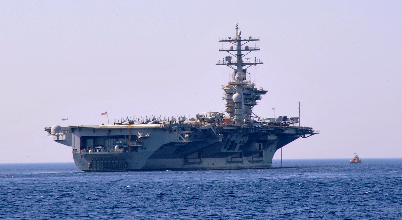 Κατέπλευσε στη Σούδα το αεροπλανοφόρο USS Dwight D. Eisenhower – Εντυπωσιακό βίντεο