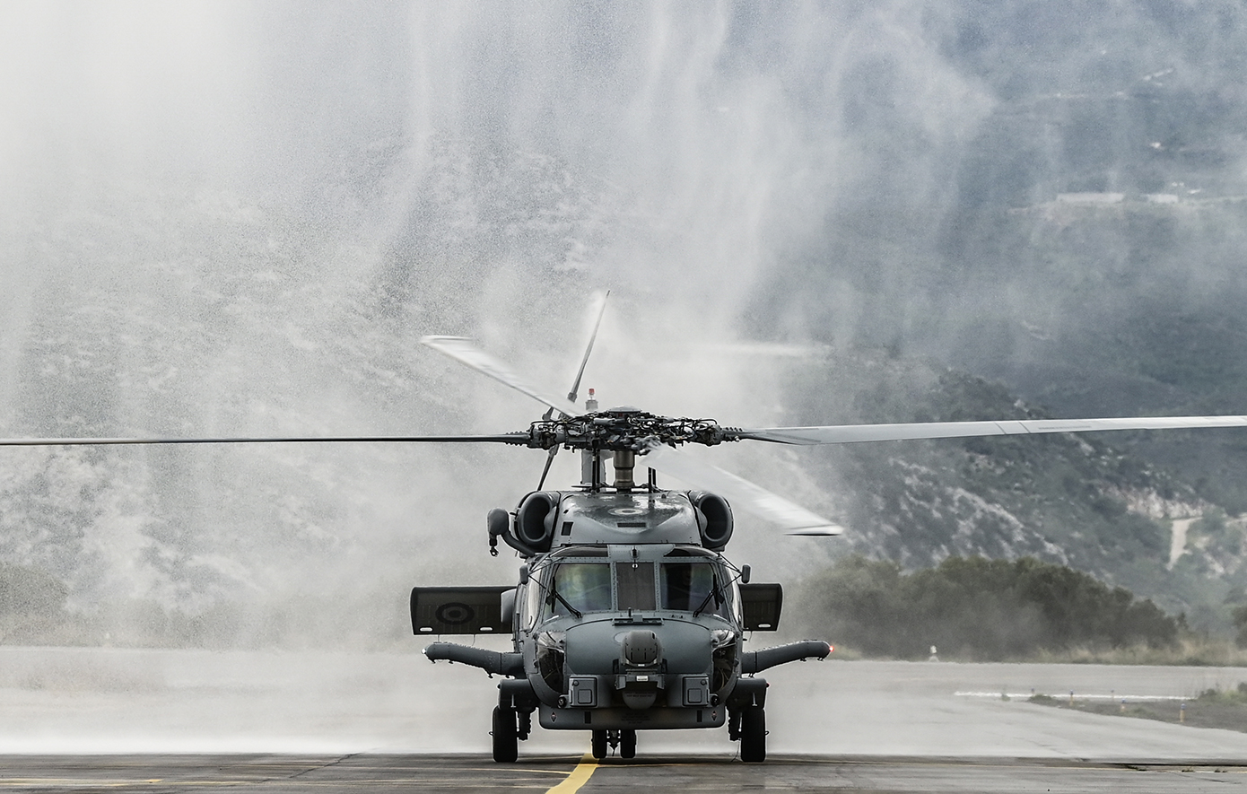 Η Ελλάδα προχωρά στην αγορά 35 ελικοπτέρων Black Hawk &#8211; Υπεγράφη η επιστολή αποδοχής