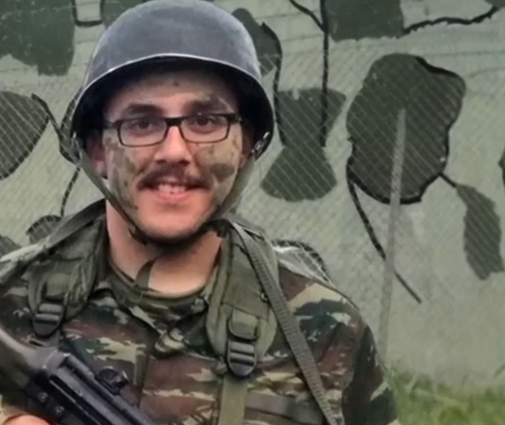 Θρίλερ με τον στρατιώτη που βρέθηκε νεκρός στη Ρω το 2018 – «Δεν αυτοκτόνησε, τον δολοφόνησαν»