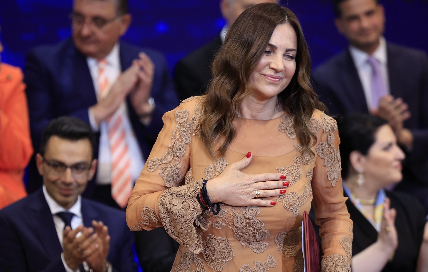 Βίκυ Φλέσσα για Τέμπη: «Τα παιδιά τα σκοτώσαμε όλοι και όλες μαζί» – Αντιδράσεις από την αντιπολίτευση – Η απάντησή της