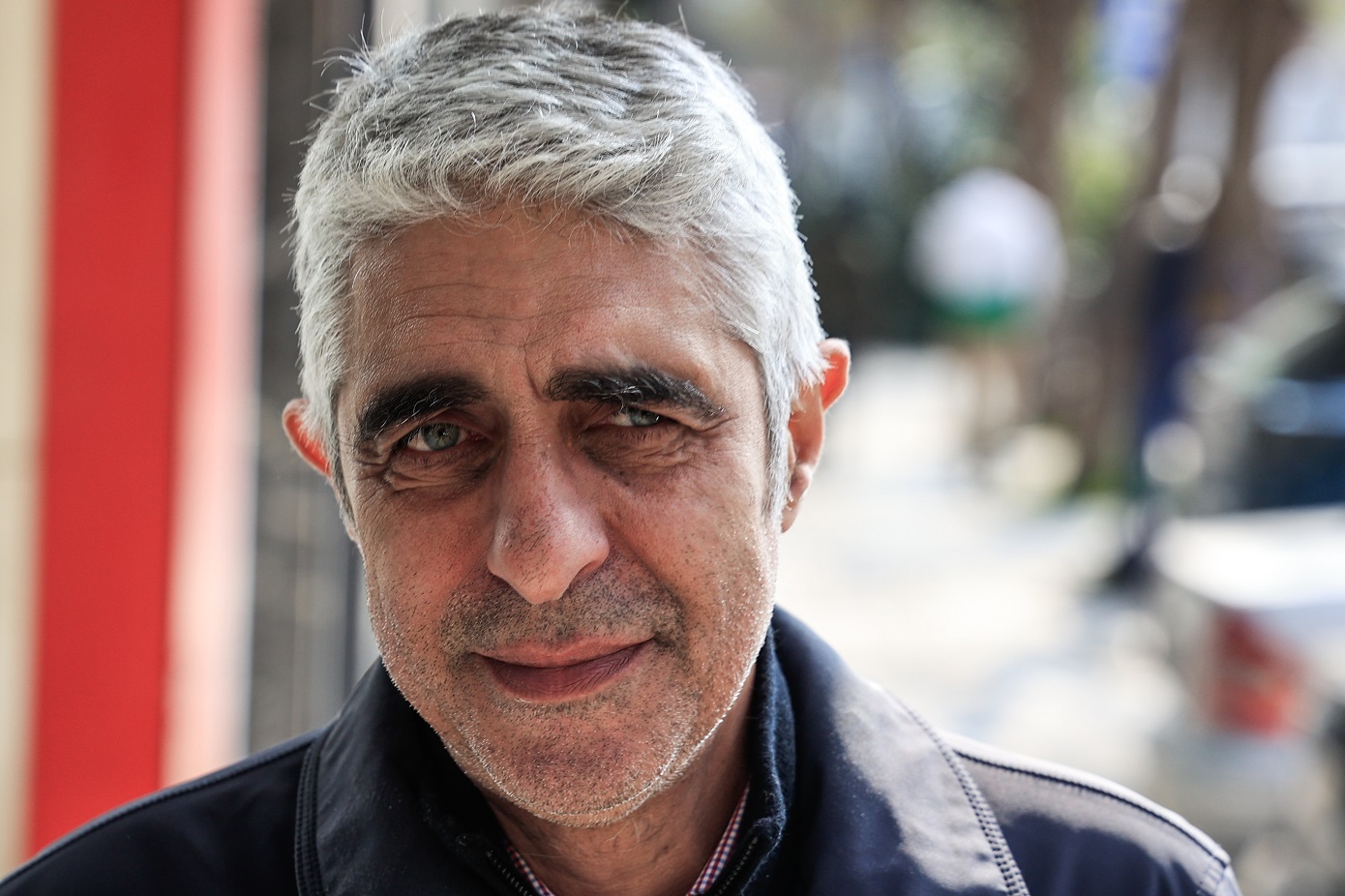 «Nα συνεχίσουμε να τα πληρώνουμε όλοι μας», λέει ο Γιώργος Τσίπρας για τις φθορές που προκαλούν μαθητές στα σχολεία