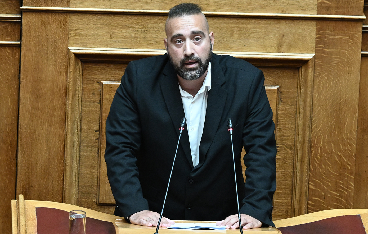 Ανεξαρτητοποιήθηκε ο βουλευτής των «Σπαρτιατών», Γιώργος Μανούσος, με αιχμές κατά Στίγκα
