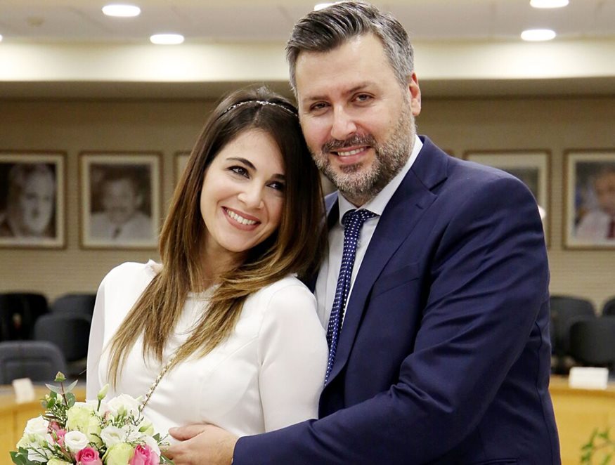 «Κοβόταν η ανάσα του Γιάννη – Μας έλεγαν ότι οι εξετάσεις του πατέρα του είναι καλές», λέει η σύζυγος του Καλλιάνου