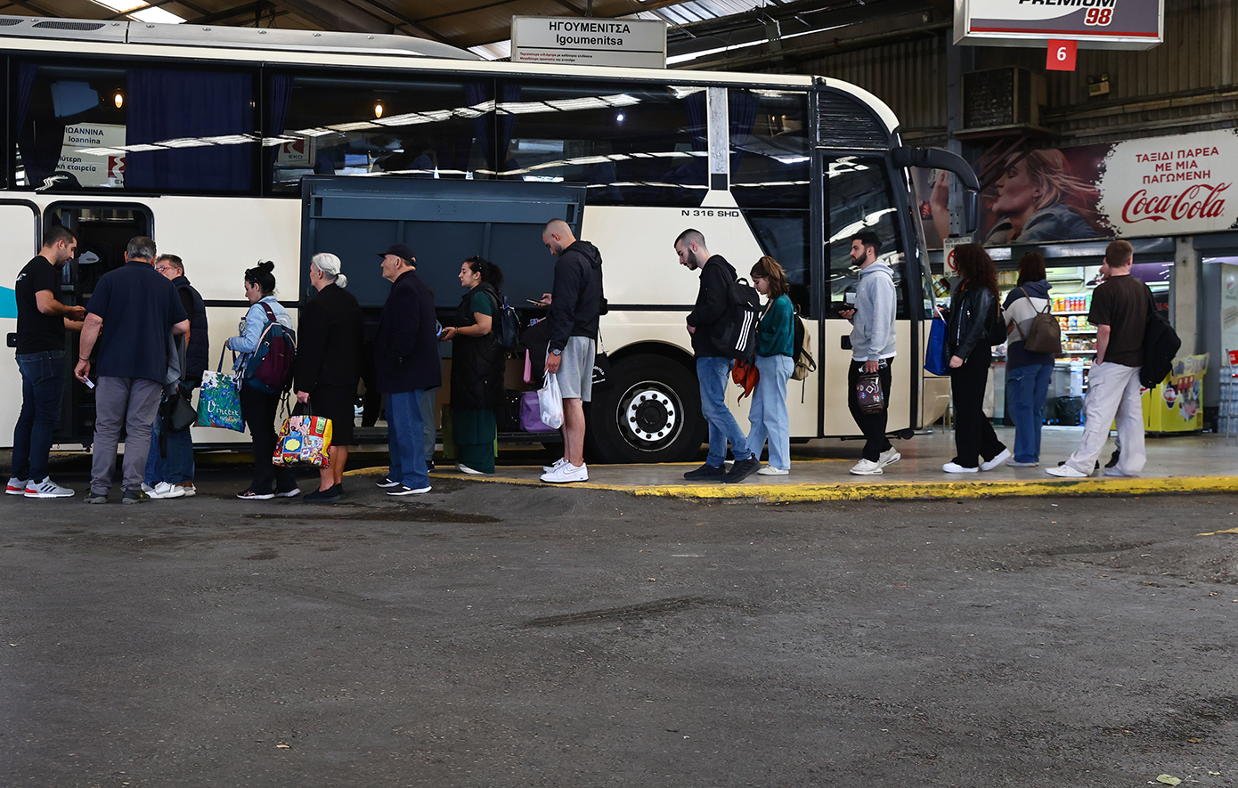 Πρόεδρος ΚΤΕΛ: Έντεκα ώρες Αθήνα-Θεσσαλονίκη &#8211; Ακατάλληλοι οι δρόμοι, δεν υπήρχαν ούτε πινακίδες