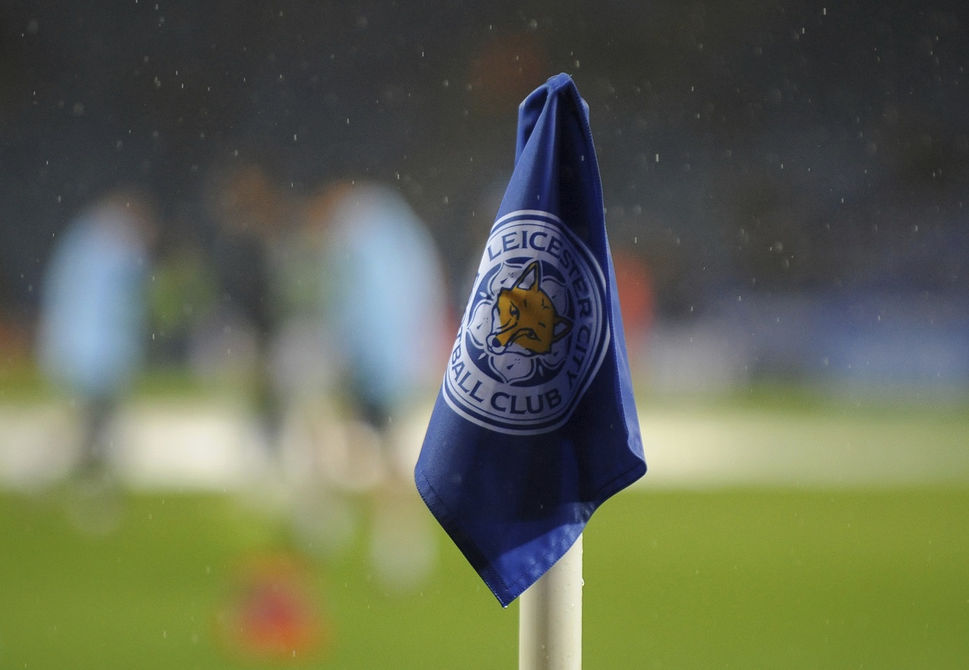 Η Λέστερ επιστρέφει και επίσημα στην Premier League – Οι παίκτες το γιόρτασαν στα αποδυτήρια