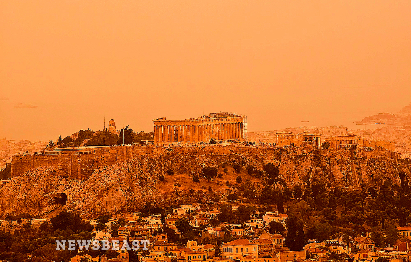 «Εικόνες αποκάλυψης» από την αφρικανική σκόνη – Κοκκίνησε ο ουρανός σε Αθήνα και Πειραιά