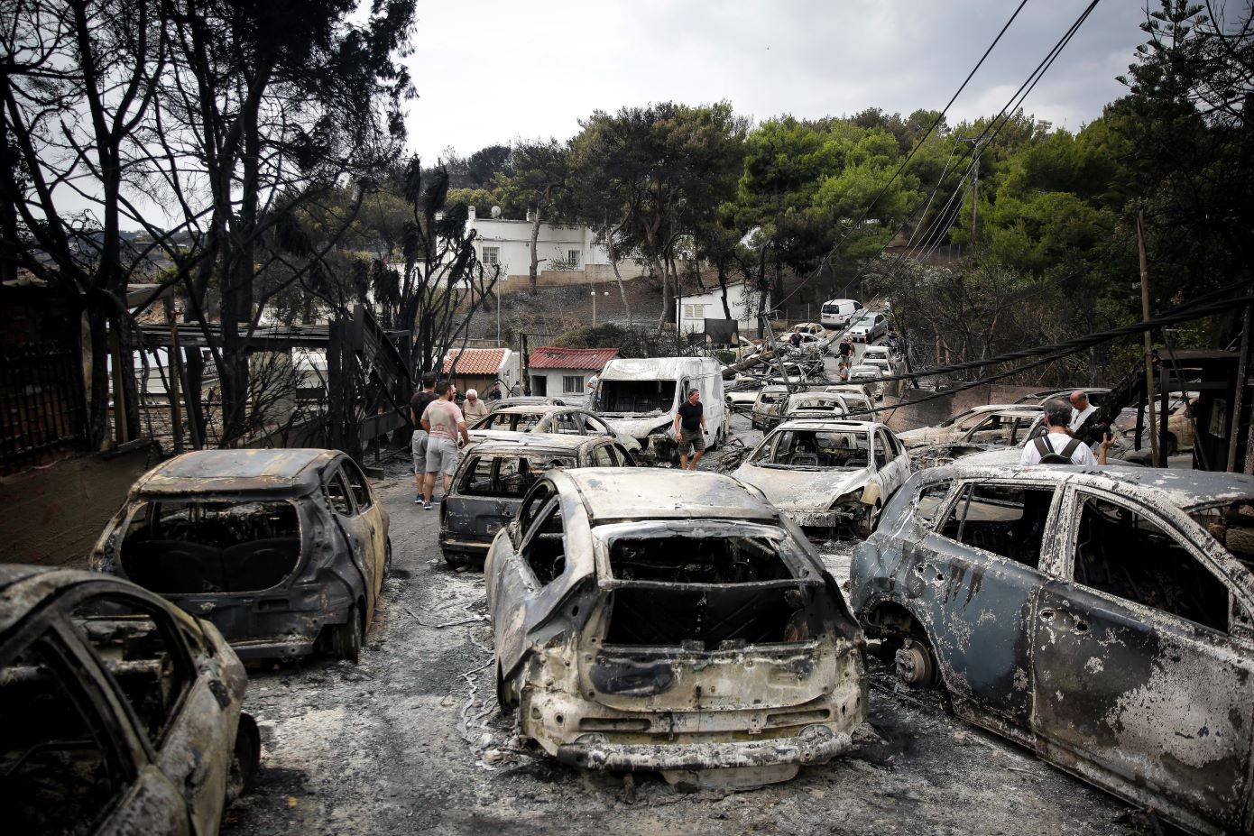 Συγκλονιστικές μαρτυρίες από την τραγωδία στο Μάτι σ’ ένα βιβλίο &#8211; ντοκουμέντο: Η τελευταία του λέξη ήταν: «Γιατί;»