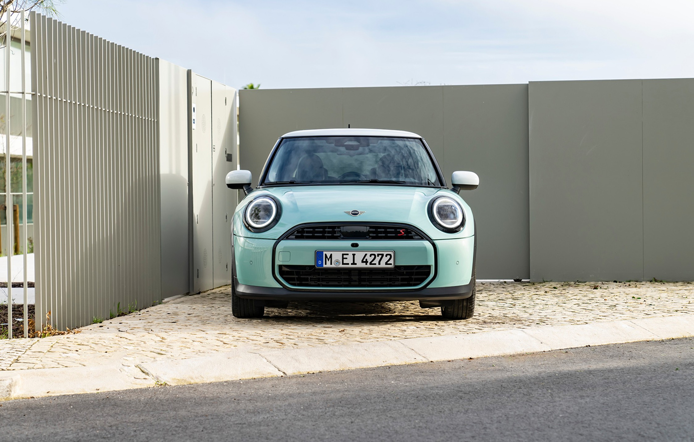 Mini Cooper S Classic – Σπορ επιδόσεις με διαχρονική σχεδίαση