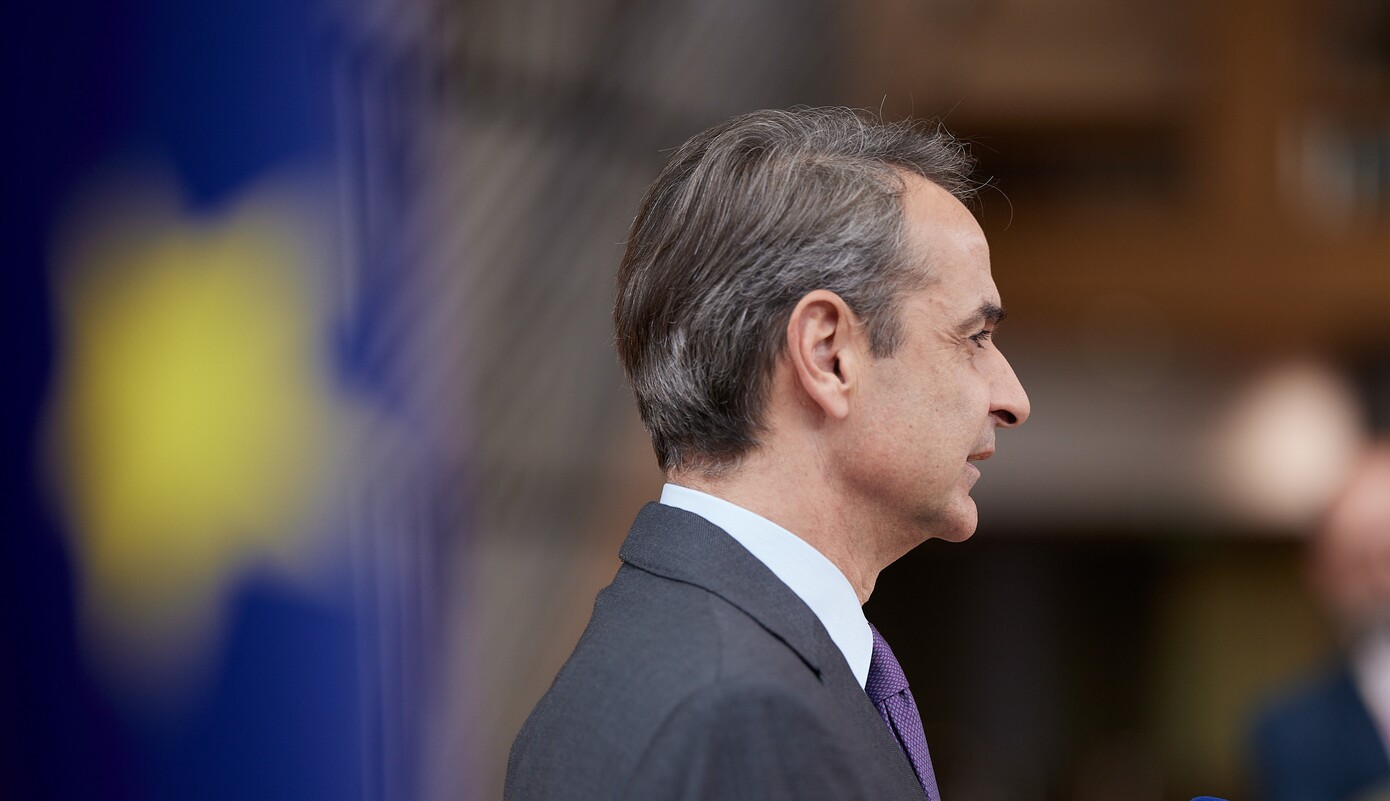 Τις δημοσκοπήσεις μελετά η κυβέρνηση, τι δείχνει το νέο γκάλοπ – Νο1 πρόβλημα παραμένει η ακρίβεια