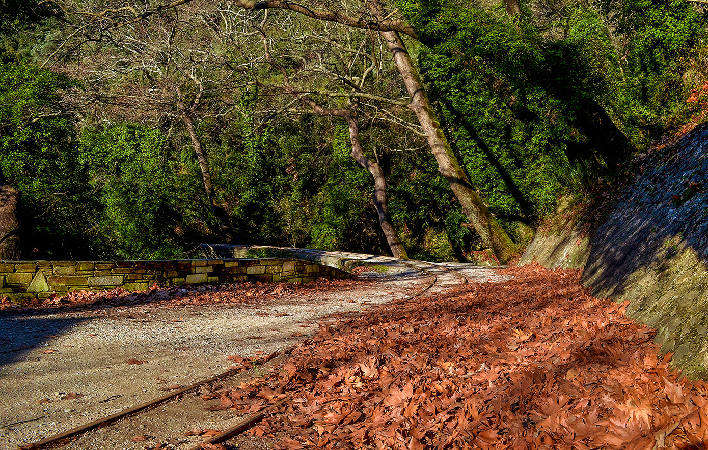 Μουντζούρης Μουντζούρης