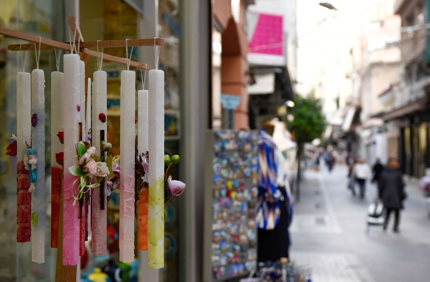 Αντίστροφη μέτρηση για το πασχαλινό ωράριο &#8211; Πώς θα λειτουργούν τα καταστήματα