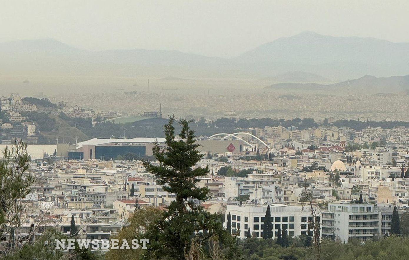 Καιρός: Έτσι ξύπνησε σήμερα η Αττική – Επέστρεψε η αφρικανική σκόνη, δείτε φωτογραφίες