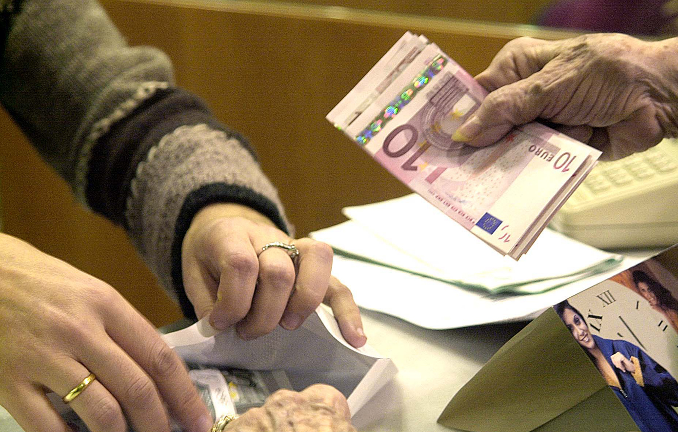 Κατεβάζουν ρολά οι τράπεζες για 6 ημέρες – Πώς θα λειτουργήσουν το Πάσχα
